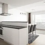 Modern 2br W 2 Balconies, Metro, Helsinki 15min Apartmán Espoo