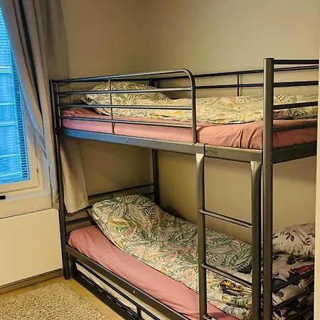 Modern 2br W 2 Balconies, Metro, Helsinki 15min Apartment