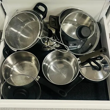 Modern 2br W 2 Balconies, Metro, Helsinki 15min Daire