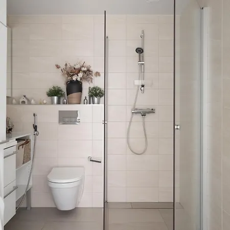 Apartament Modern 2br W 2 Balconies, Metro, Helsinki 15min Espoo