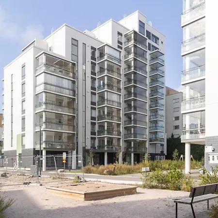 Modern 2br W 2 Balconies, Metro, Helsinki 15min *